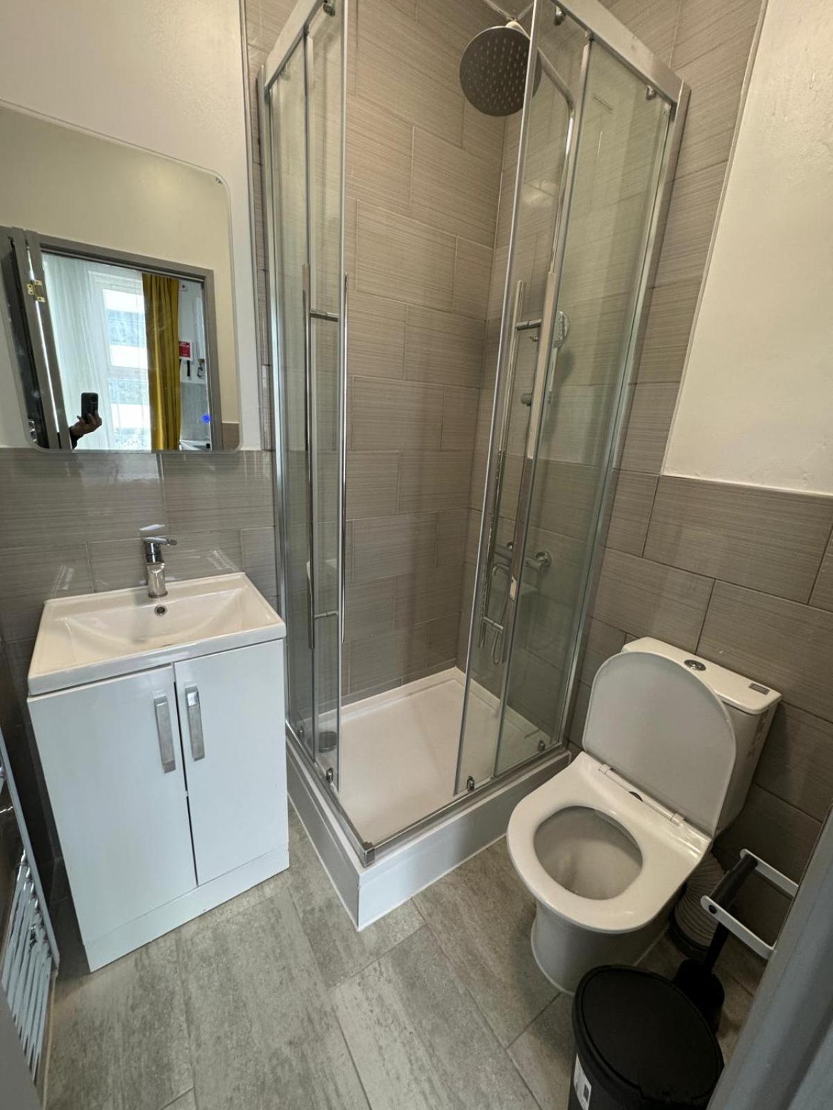 Willesden Green Budget Guesthouse Лондон Экстерьер фото