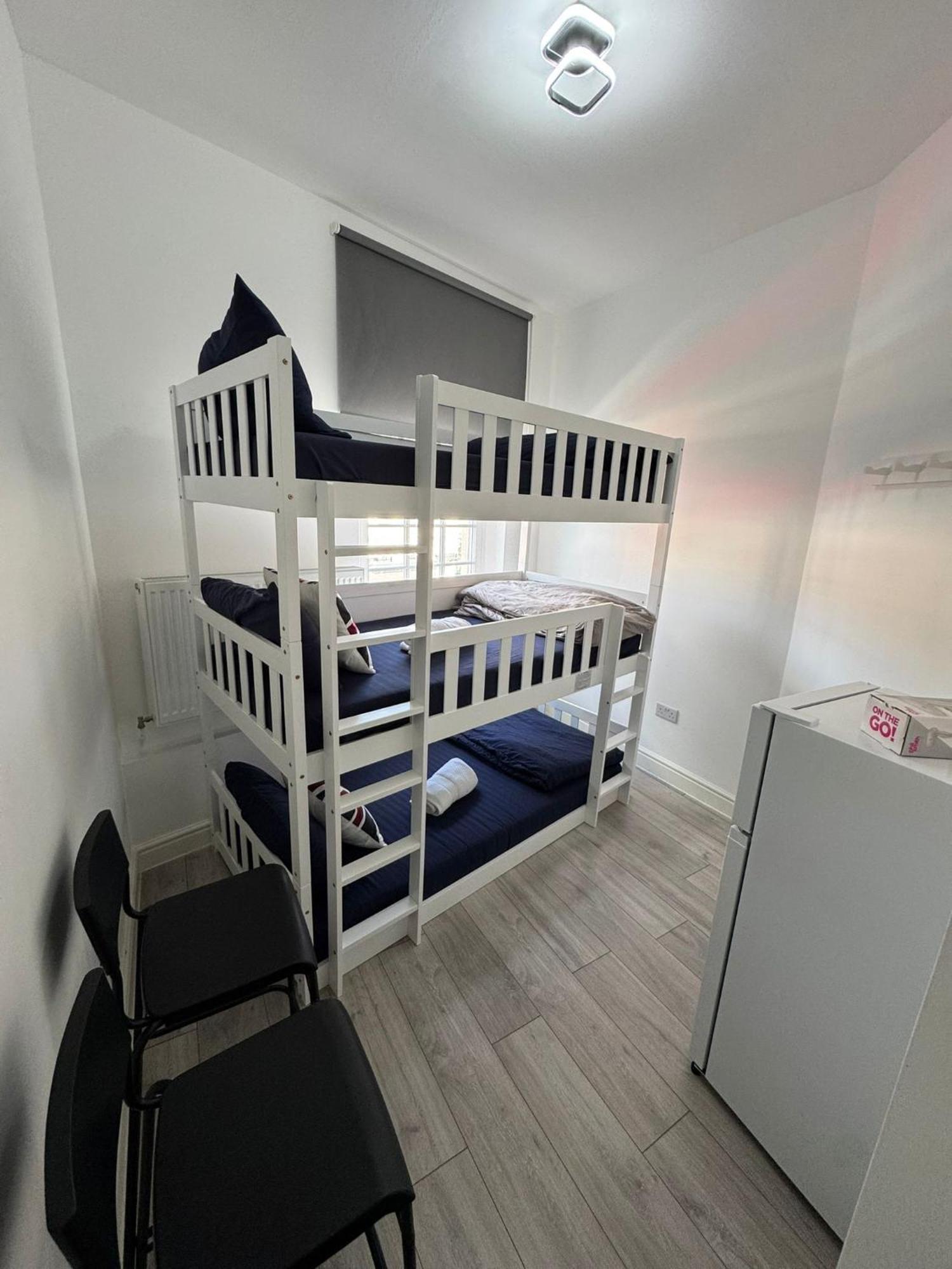 Willesden Green Budget Guesthouse Лондон Экстерьер фото
